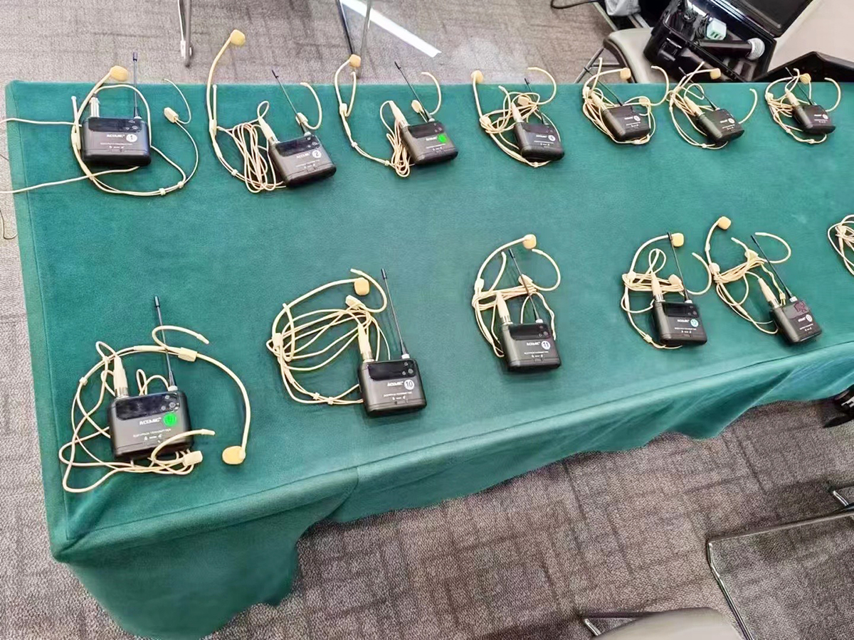 X4 Four Channel Wireless Microphone System