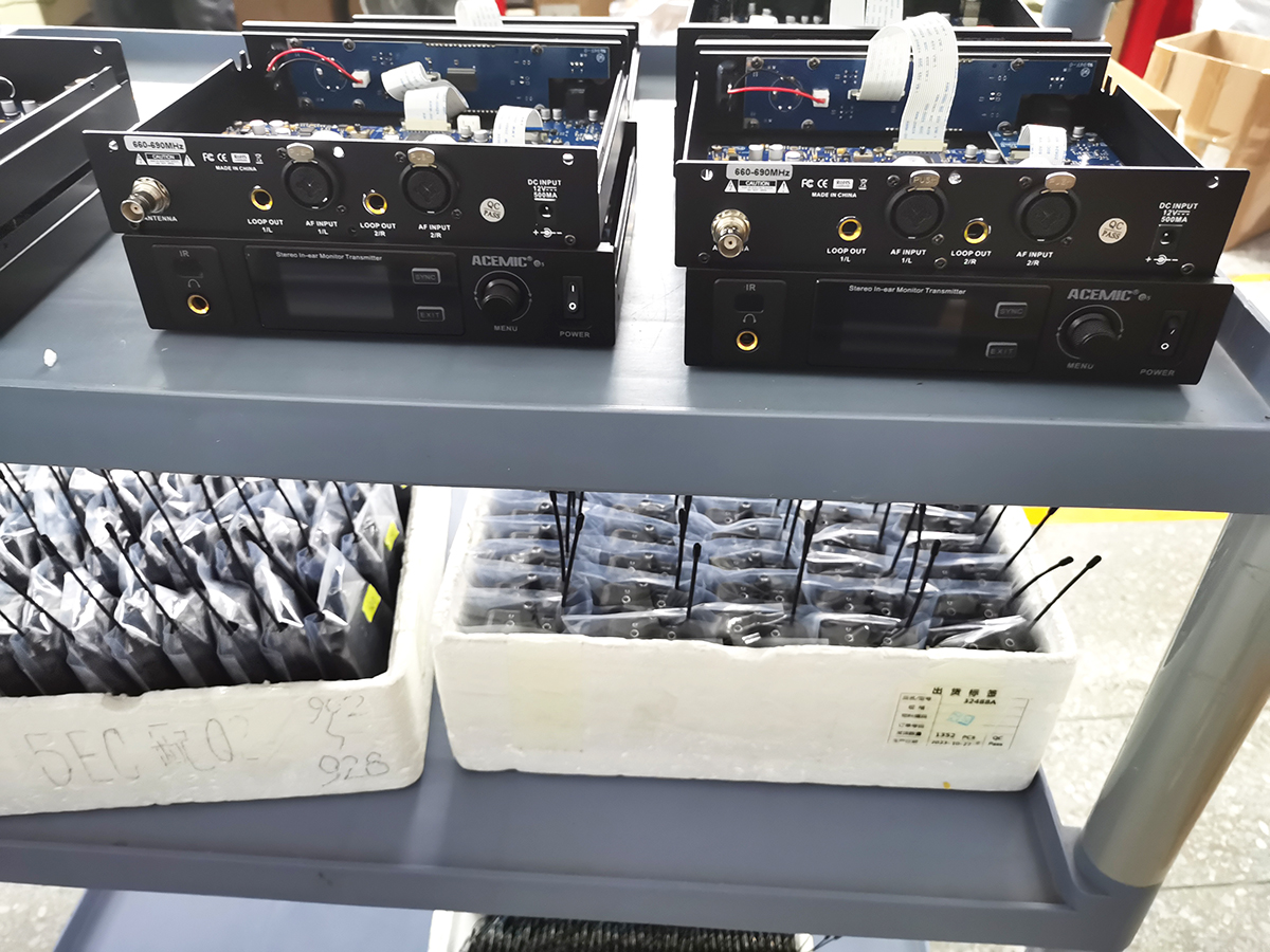 G5B/2BP Stereo Wireless In-Ear Monitor System with 2PCS Bodypack Receivers