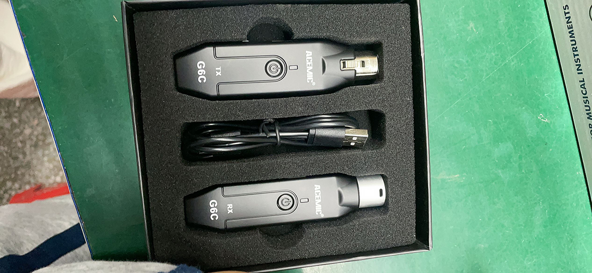 G6C 2.4GHz XLR Wireless Audio Transmitter and Receiver