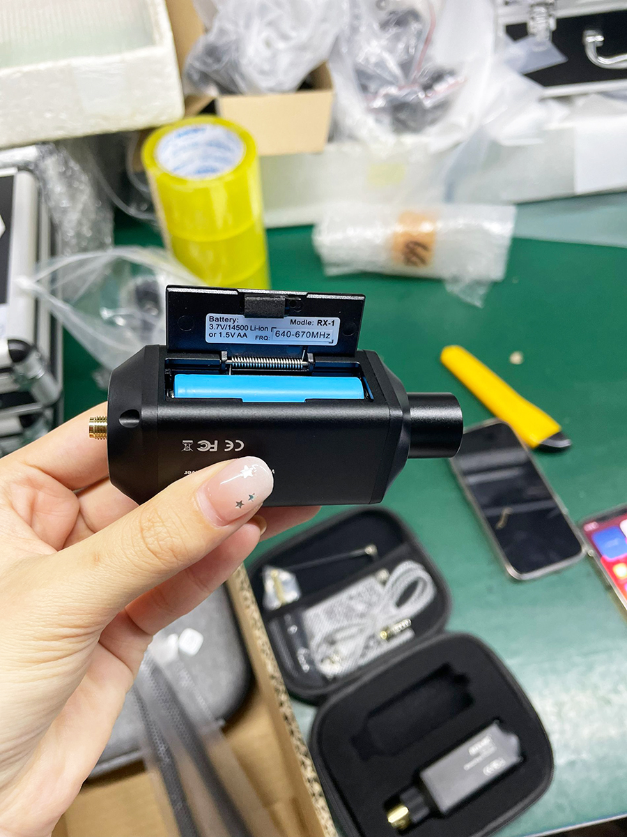 RT-1 Plug-On UHF XLR Wireless Microphone Adapter